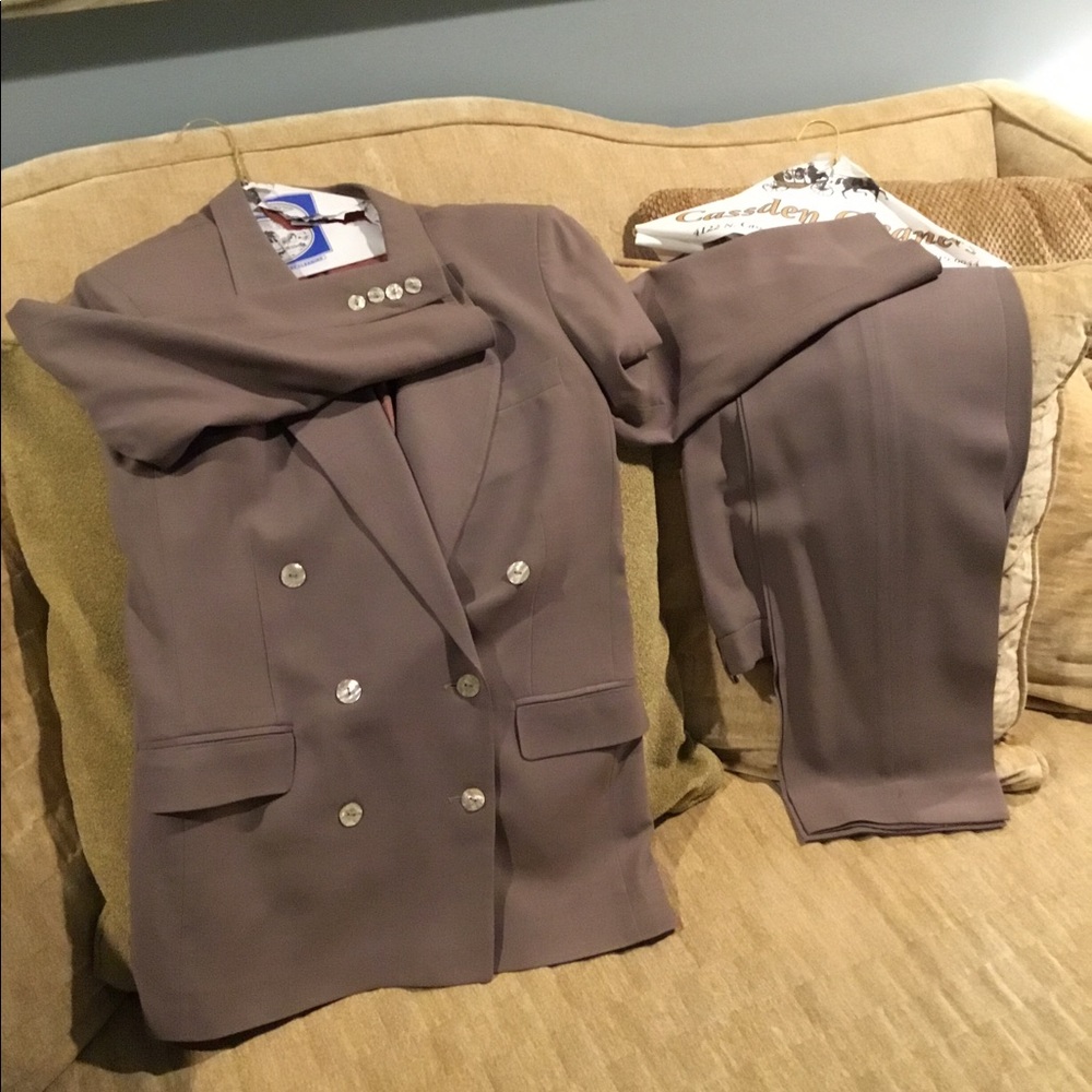 2 pc. Pant suit